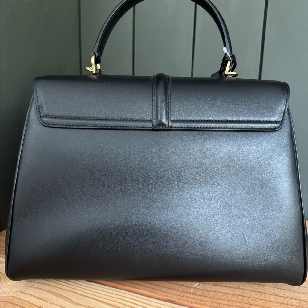 Celine handbag CLASSIQUE 16 BAG IN SATINATED CALFSKIN - Picture 9 of 16